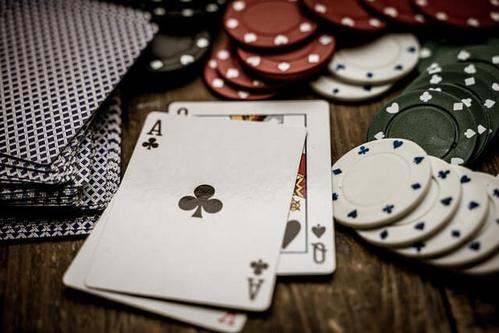 ポーカー チェック バックの基本ルールと戦略
