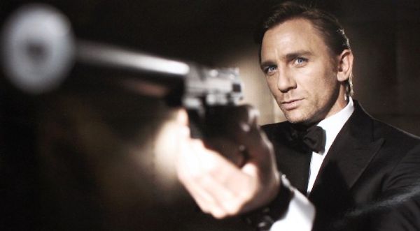 007 カジノ ロワイヤル 字幕で繰り広げられるスリリングな冒険